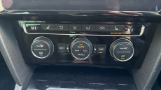 Volkswagen Passat 2.0 TDI GT 5dr DSG [Panoramic Roof] Diesel Estate